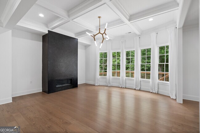 Building Photo - 2045 Kent Ct