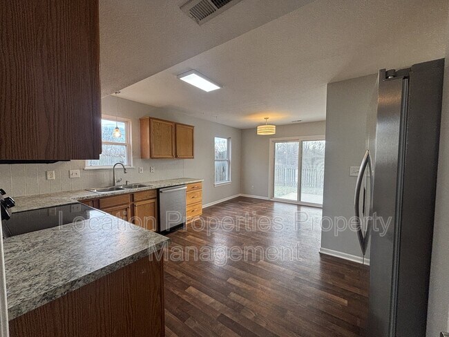 Building Photo - 2709 Harrison Pl