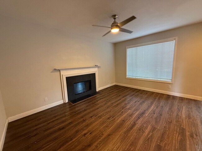 Building Photo - 9448 Cedarview Way - Elk Grove 95758