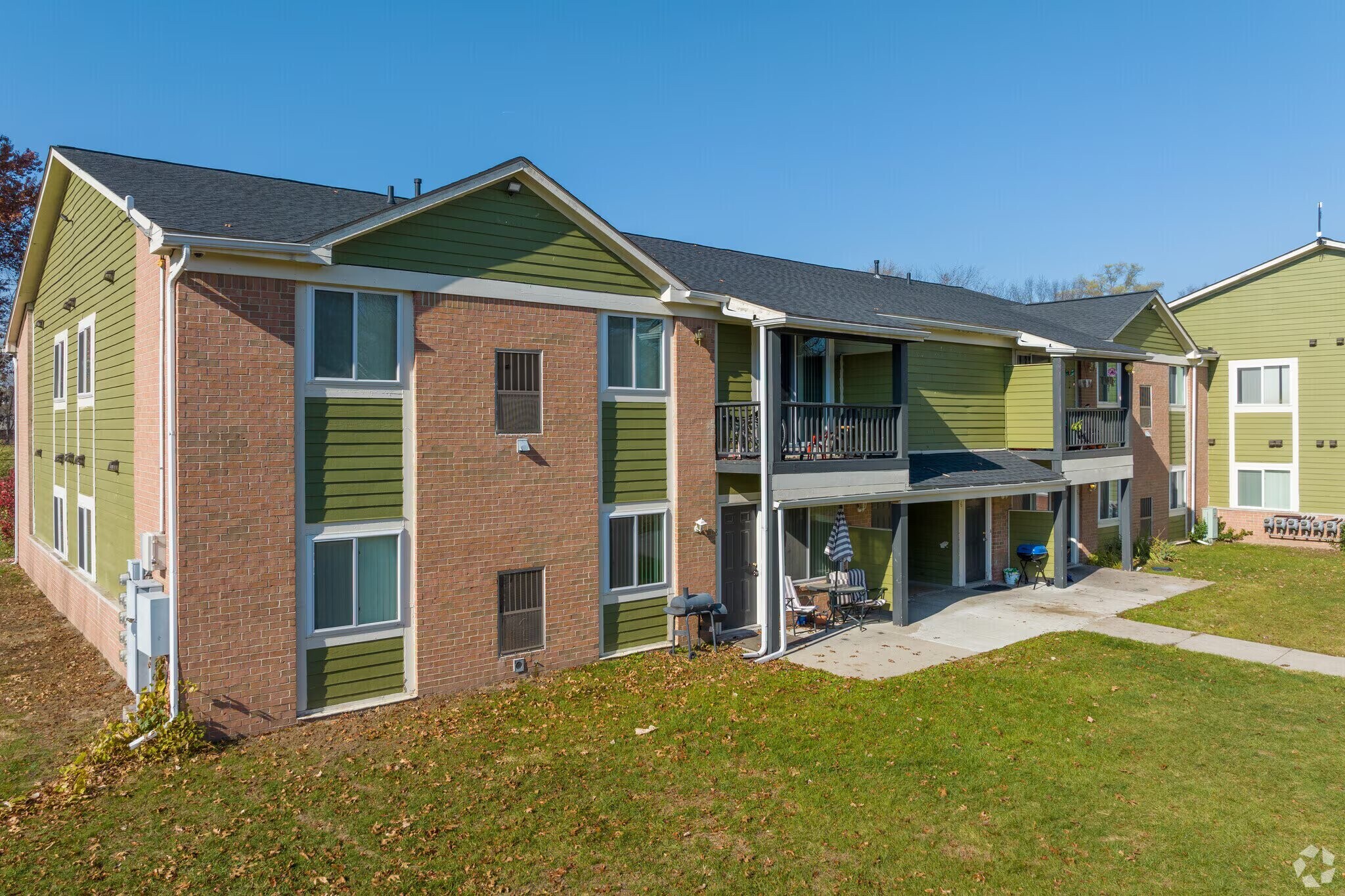 Building Photo - 1326 Holmes Rd