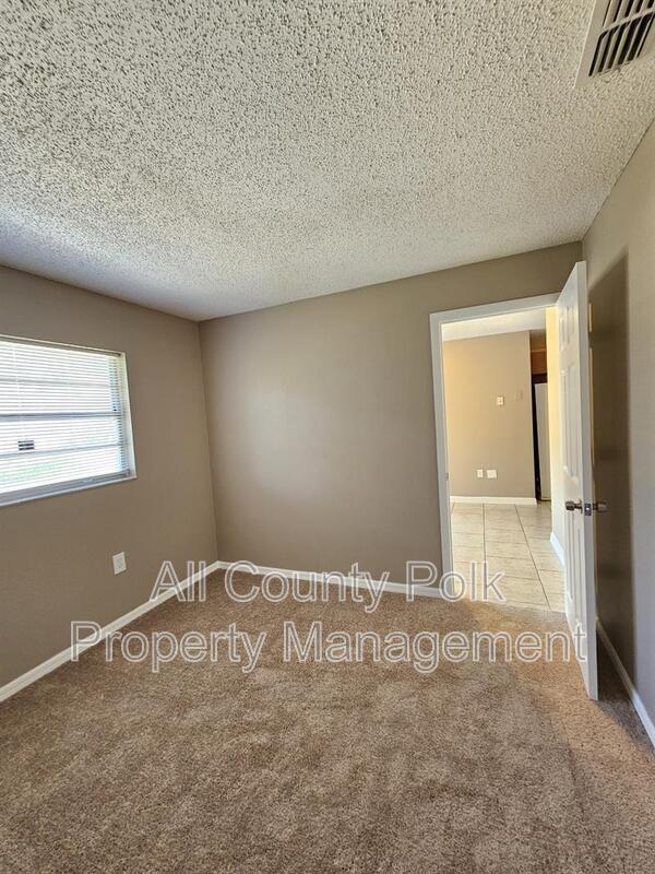 Building Photo - 4519 Ballentine Ct