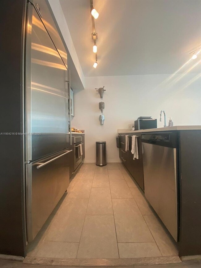 Building Photo - 55 SE 6th St