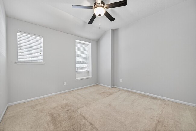 Building Photo - 16515 Cypress Thicket Dr