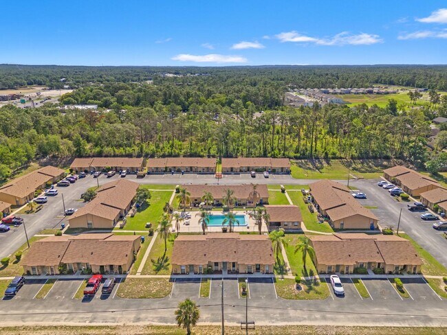 Building Photo - 7124 Barclay Ave