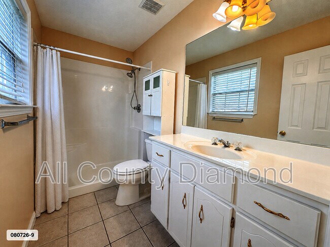 Building Photo - 7115 Brandywine Dr