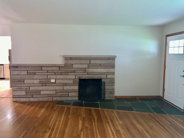 Building Photo - 152 Flint Ridge Dr