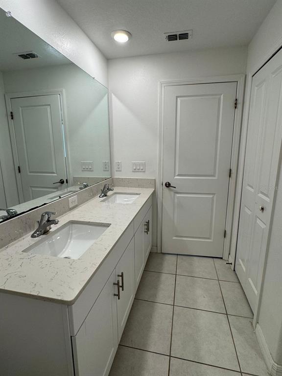 Building Photo - 10308 Lavender Aster Trl