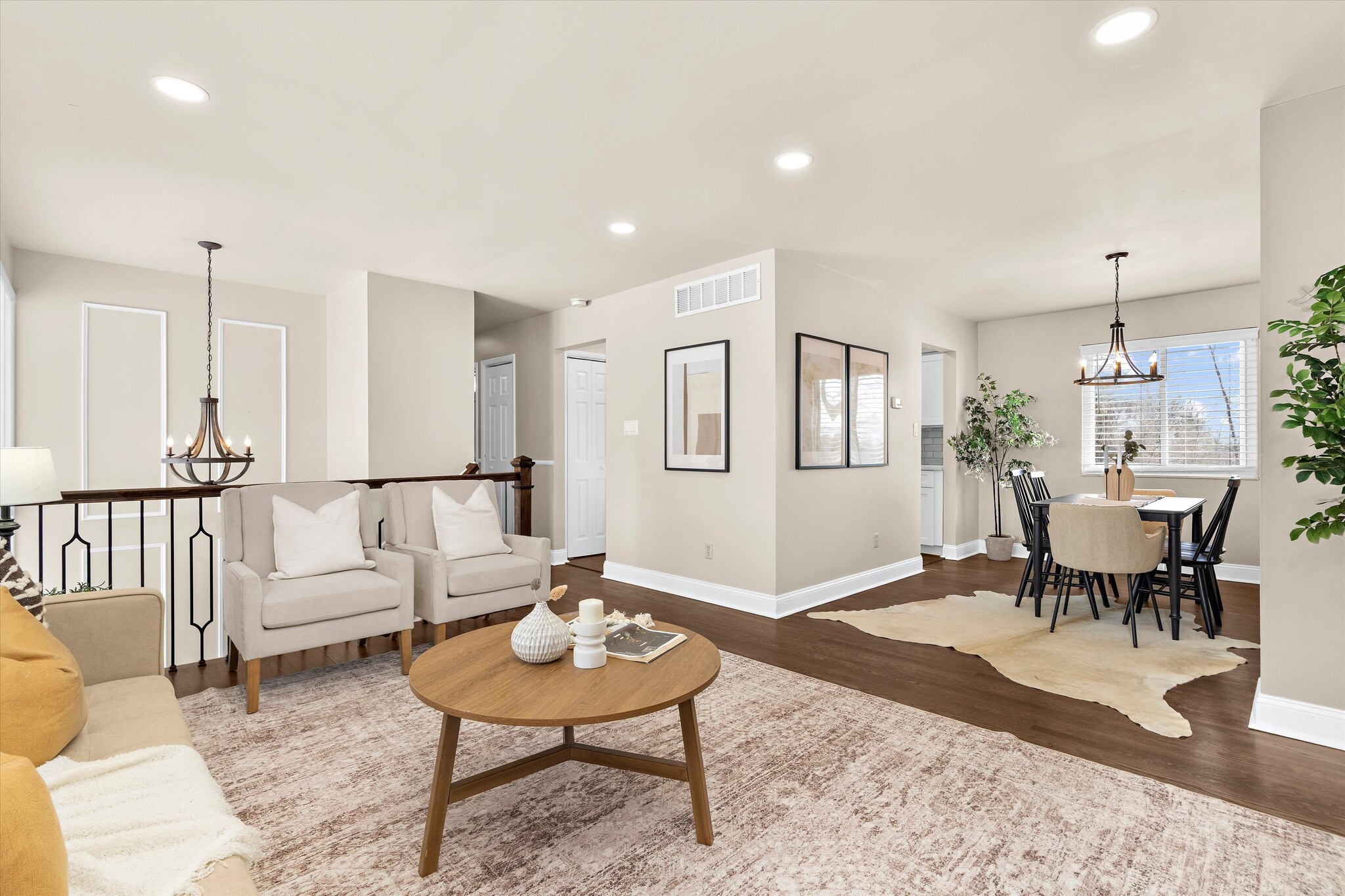 Building Photo - 10747 Evening Wind Ct