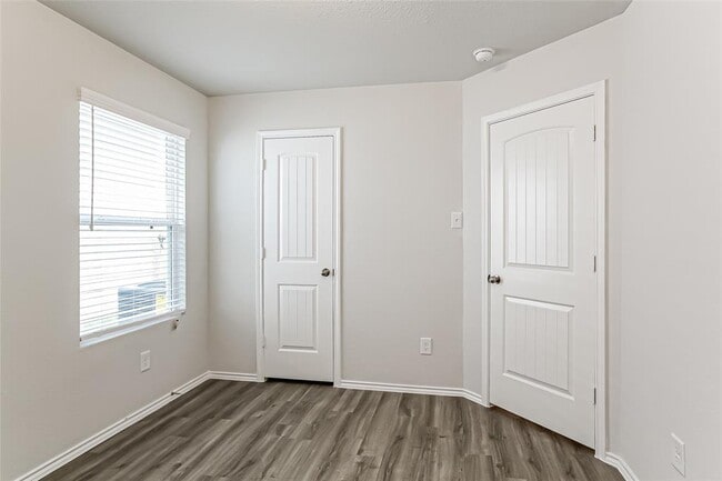 Building Photo - 341 Shelby Meadow Dr