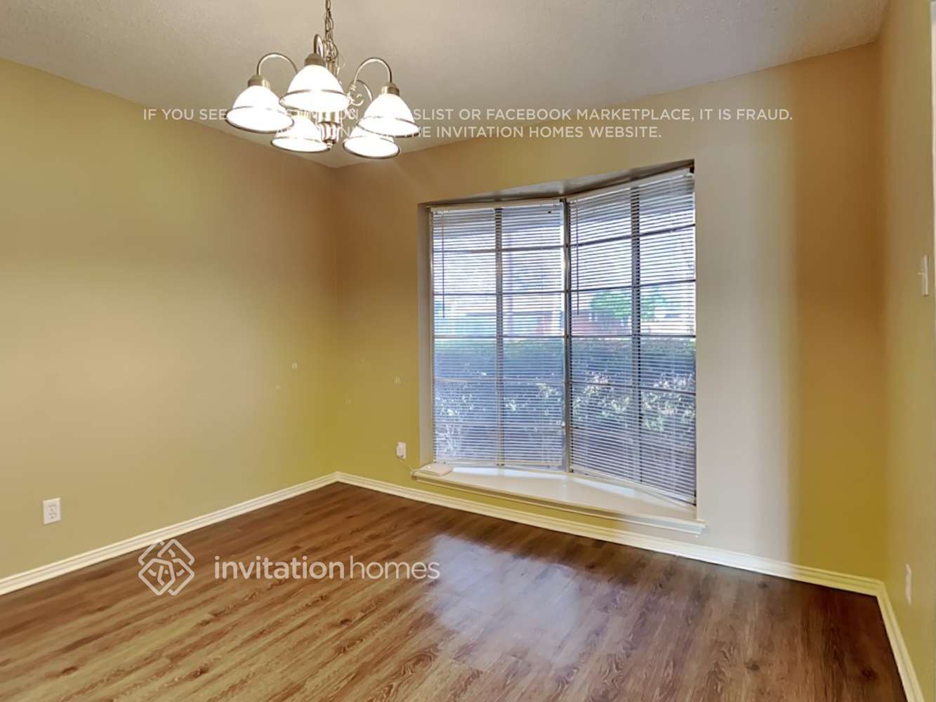 Building Photo - 150 Valleyglen Dr