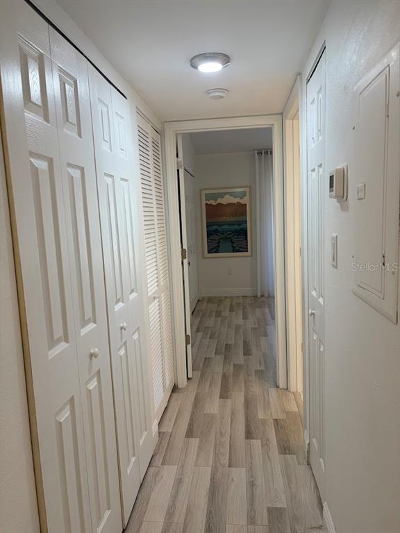 Building Photo - 2511 Hammock Ct