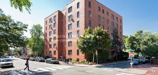 Building Photo - 64 Brattle St