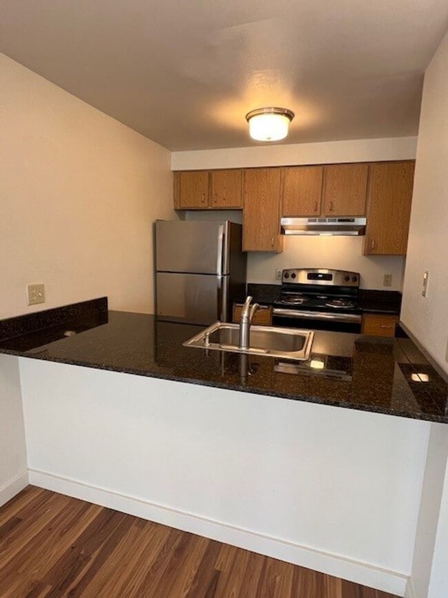 Interior Photo - Washington Court