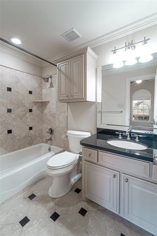 Building Photo - 5124 Miller Ave