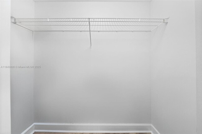 Building Photo - 50 Menores Ave