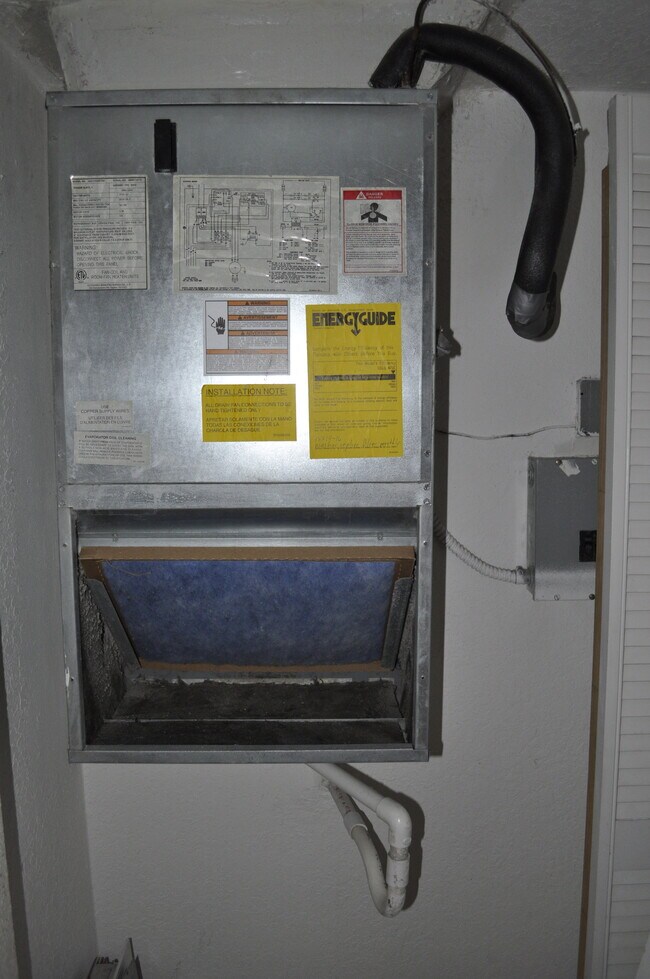 Building Photo - 7713 SW 88th St