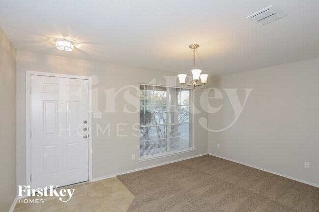 Building Photo - 7367 Lyia Br