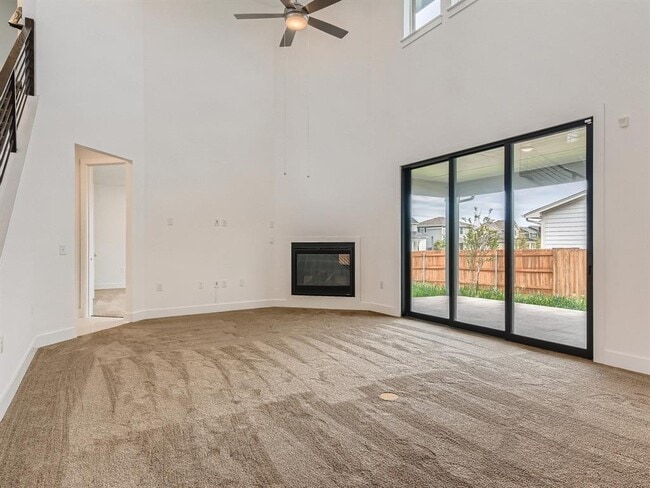 Building Photo - 9101 Spire View