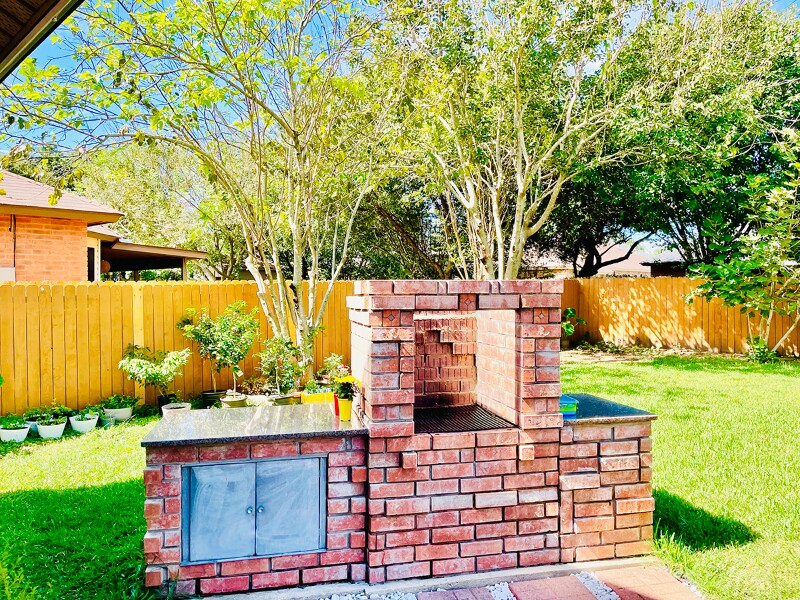 Building Photo - 2127 Encanto Ridge