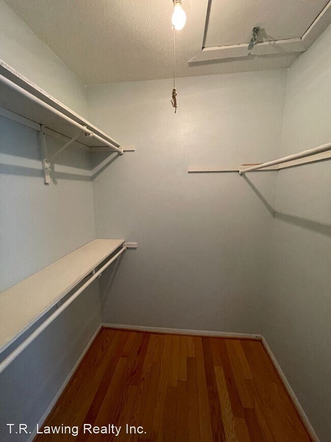Building Photo - 2 br, 2 bath House - 4912 Sardis Road Unit H