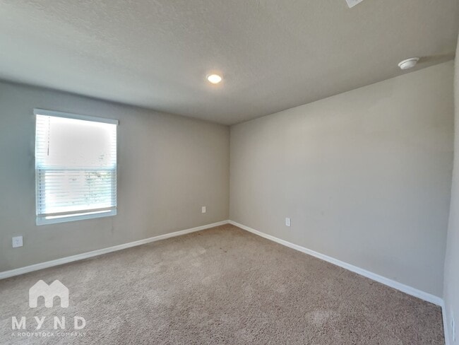 Building Photo - 7649 Intrepid Rd