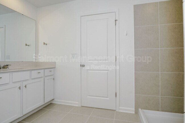 Building Photo - 1212 Belle Isle Ln