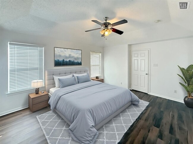 Building Photo - 1713 River Birch Dr