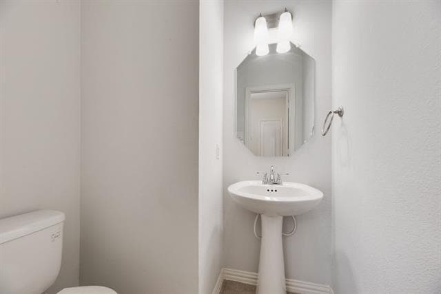 Building Photo - 2559 Sarah Ln