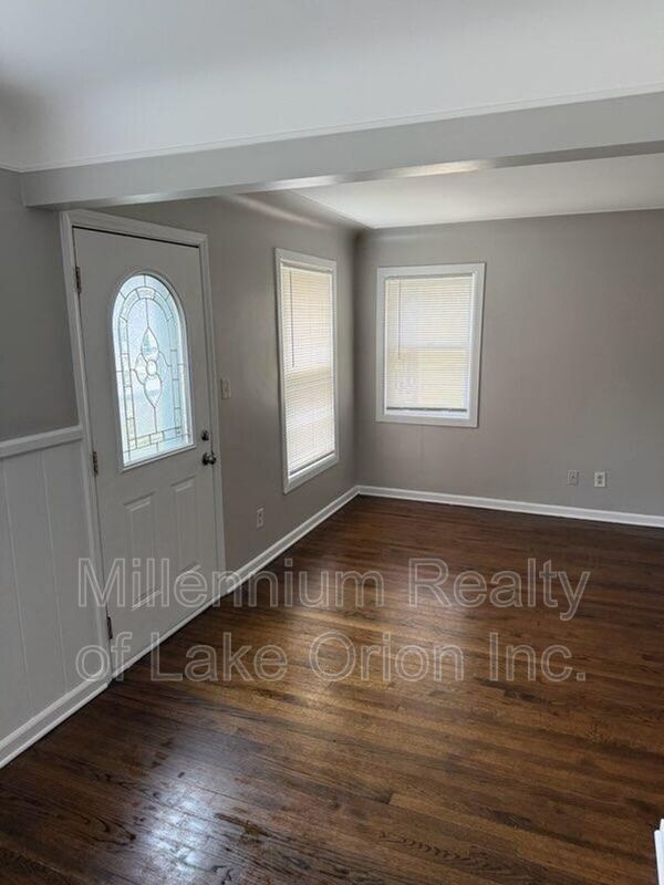 Building Photo - 603 Lenox Ave