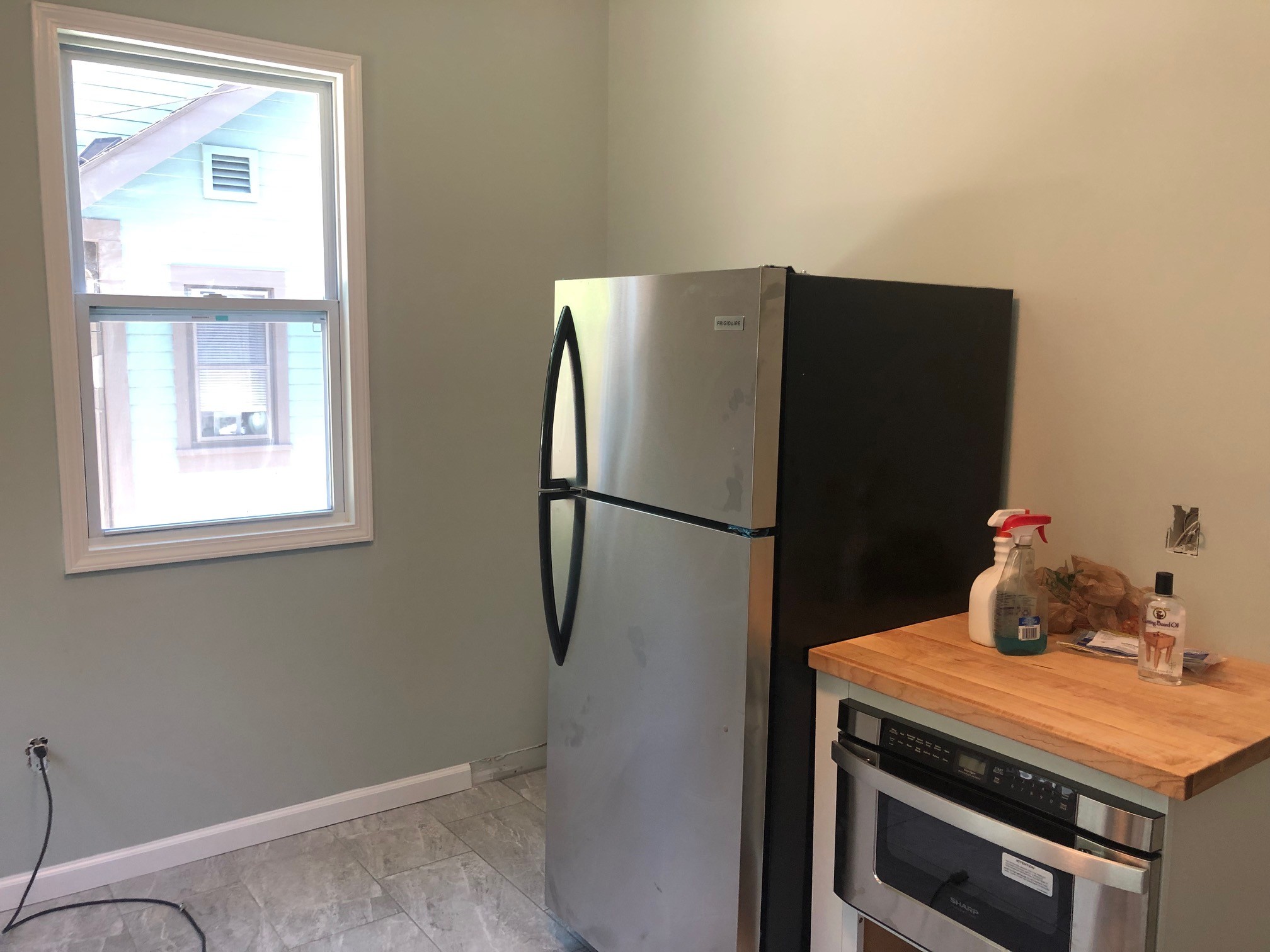 Building Photo - 362 Clinton St