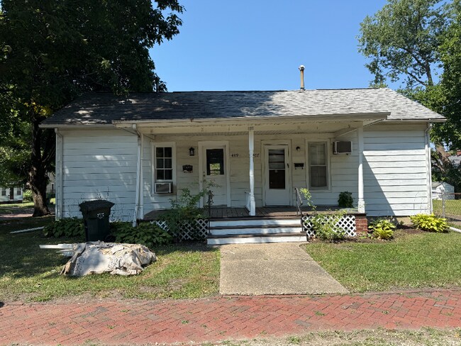 Building Photo - 409 S Anderson St