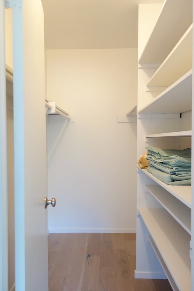 Building Photo - 702 Cavanagh Rd