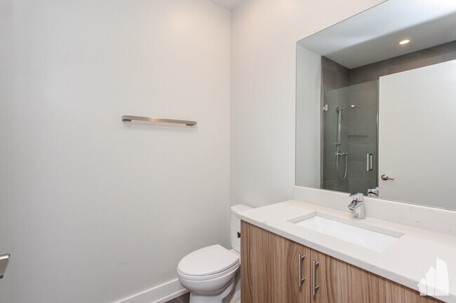 Building Photo - 2111 S Halsted St