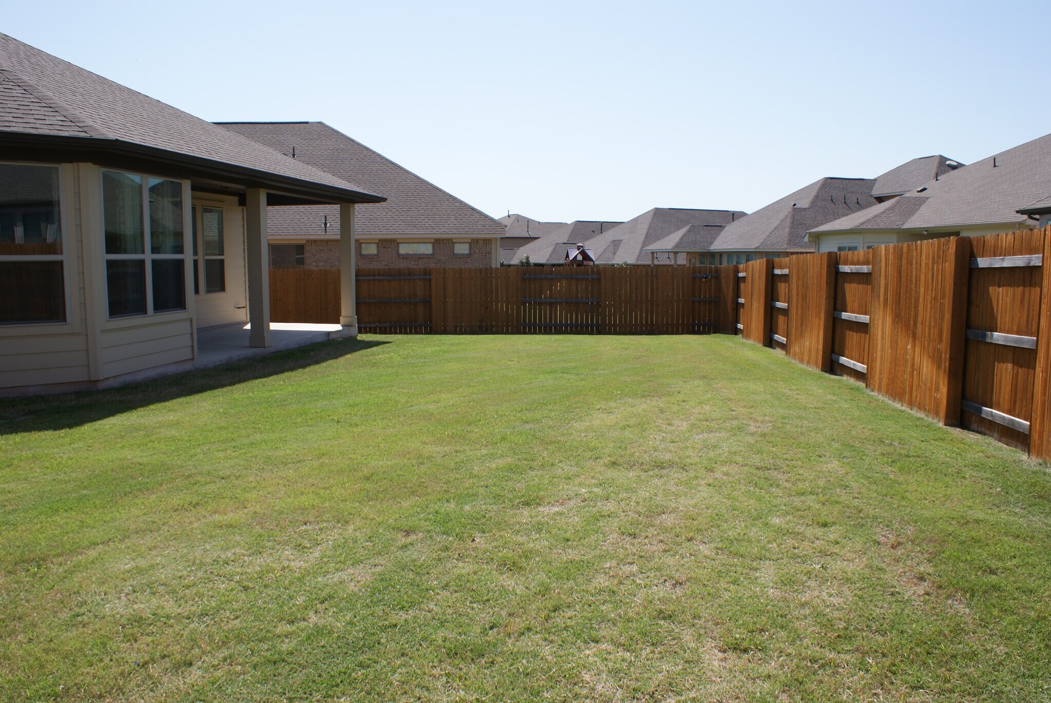 Building Photo - 3264 Pablo Cir