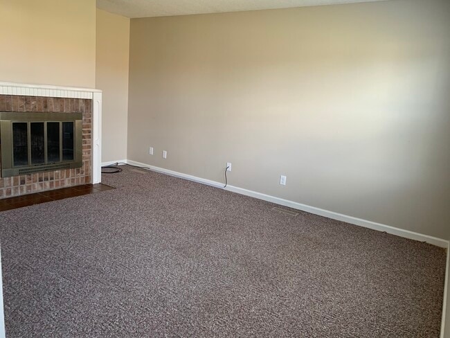 Building Photo - 1109 N Snowmass Ln