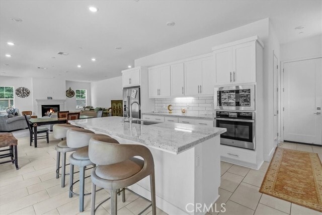 Building Photo - 211 Creekside Ct