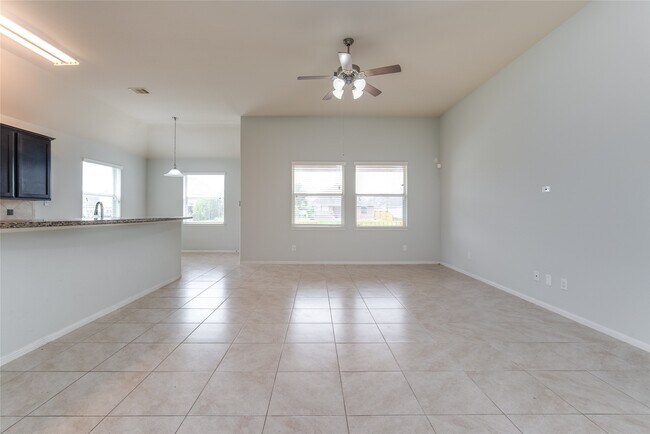 Building Photo - 3931 Medici Ct