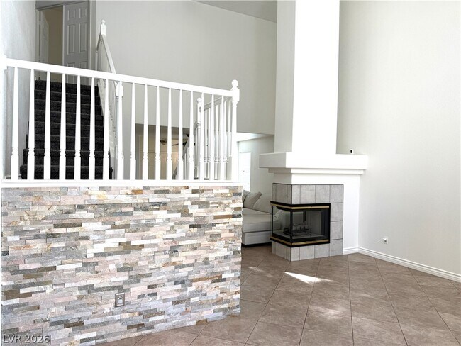 Building Photo - 433 Jubilation Dr