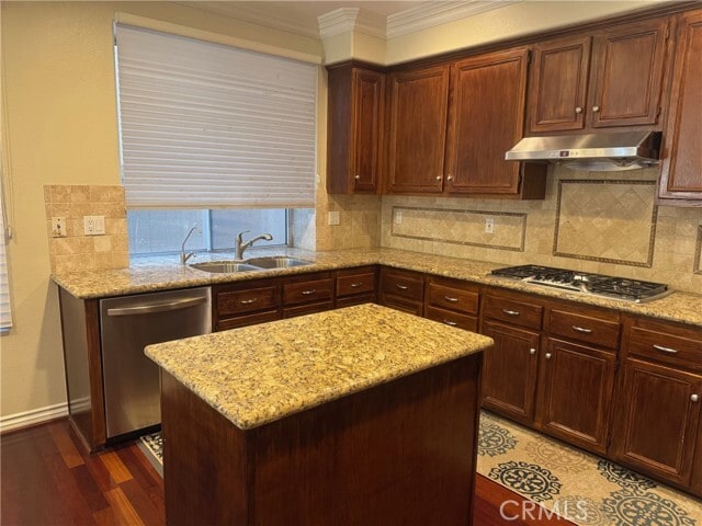 Building Photo - 12 Santa Eulalia