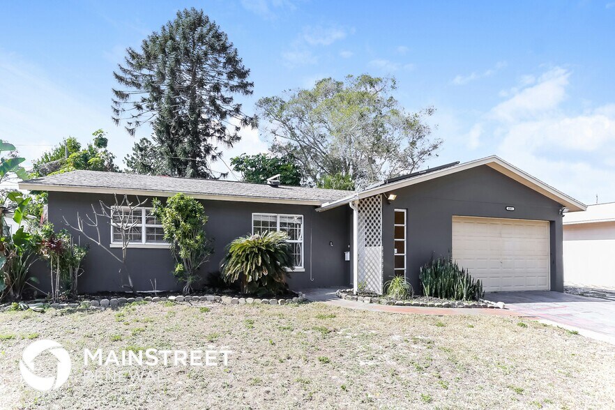 Primary Photo - 6801 14th Way S