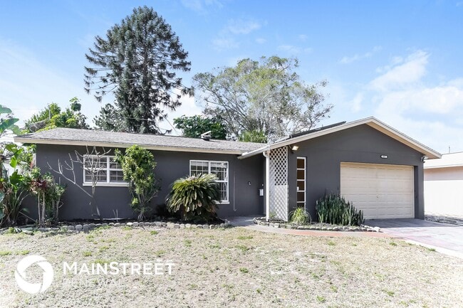 Building Photo - 6801 14th Way S