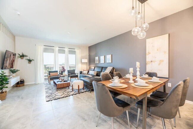 Building Photo - 1131 Challenge Dr