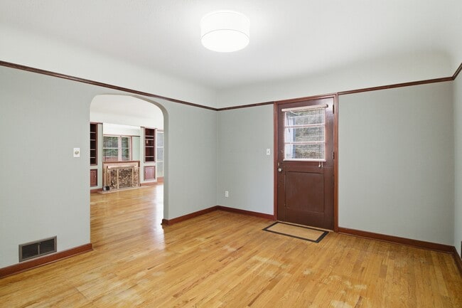 Building Photo - 8131 Veterans Dr SW