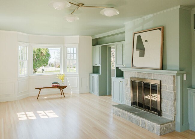 Building Photo - 126 Prospect Hill Rd