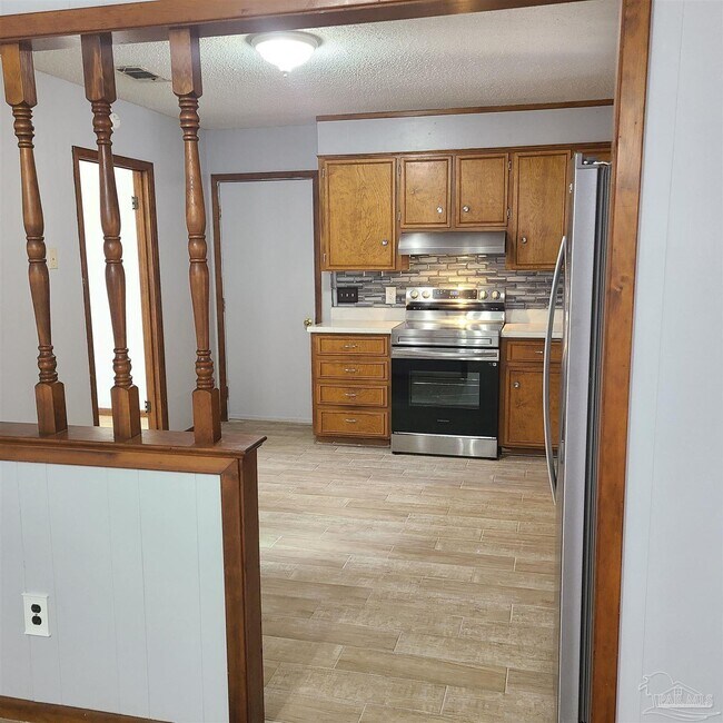 Building Photo - 3014 Ranchette Square