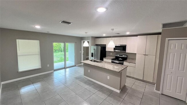 Building Photo - 963 Lyons Cir NW