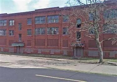 Primary Photo - 1119-1125 Bryson St
