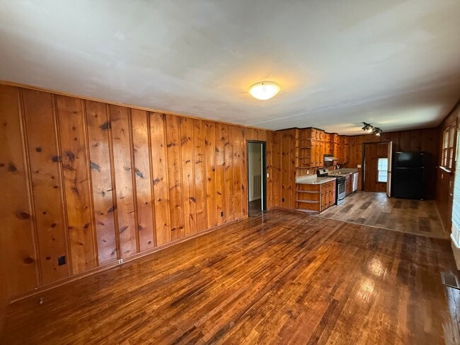 Building Photo - Adorable Home for Rent! Arab, AL!