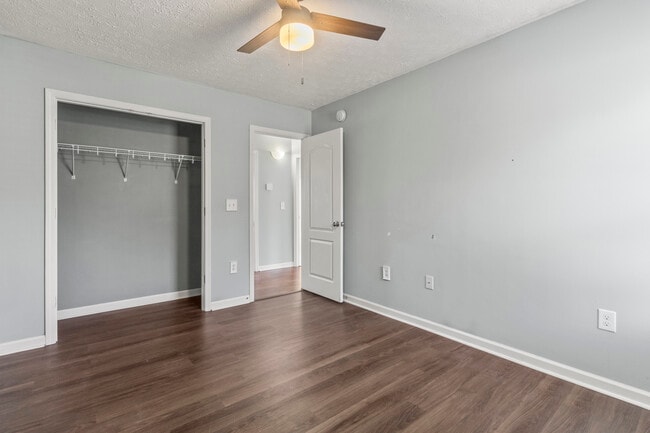 Building Photo - 2842 Weathersby Dr