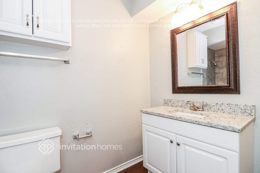 Building Photo - 3803 Double Oak Ln